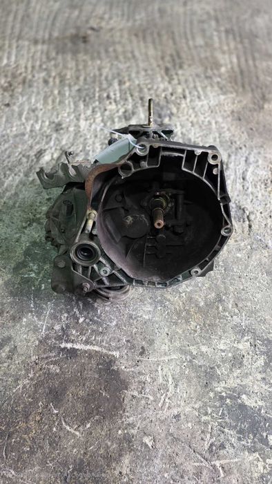 Скоростна кутия за Fiat Punto 1.3 MultiJet / Фиат Пунто 2003г.