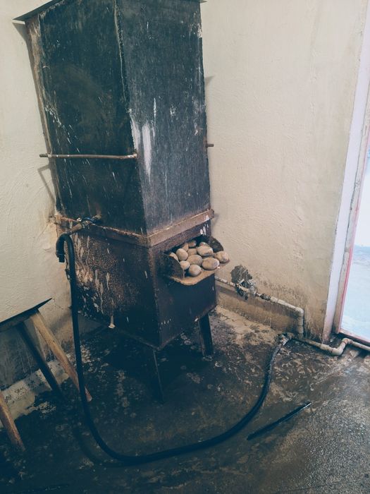 Продаётся дом в городе Шымкенте Абайский район.