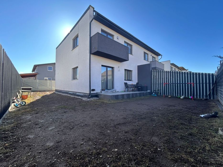 Casa Tip Duplex Izvor-Tarlungeni