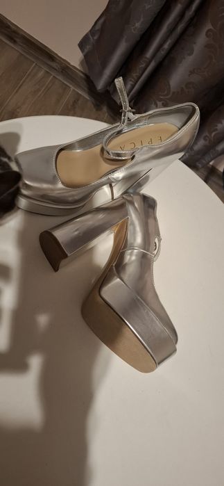 Vand pantofi Epica 36