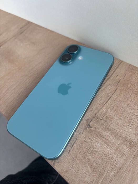 Iphone 16 с гарантией