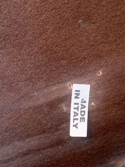 Стойка для CD дисков.