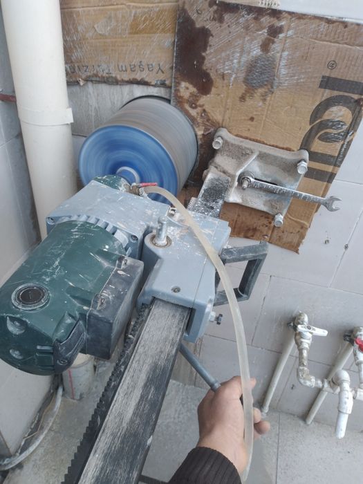 Алмазное бурение сверление в бетоне железобетоне