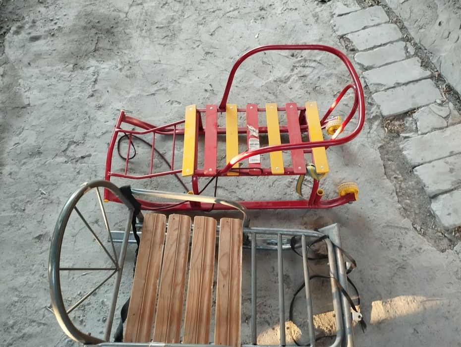 Продам санки в отличном состоянии