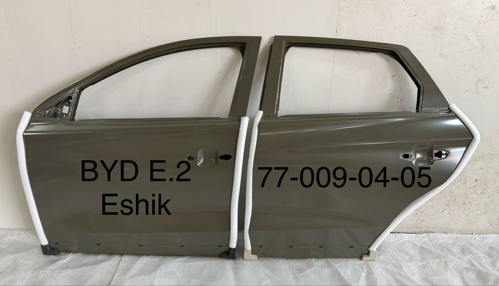 Byd e2 eshik sotiladi