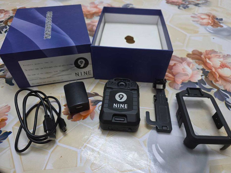 NINE body camera  : NBC 4G (камера+телефон)
