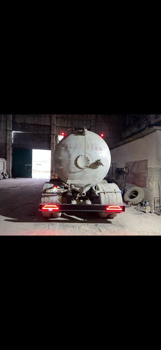 Продам цементовоз