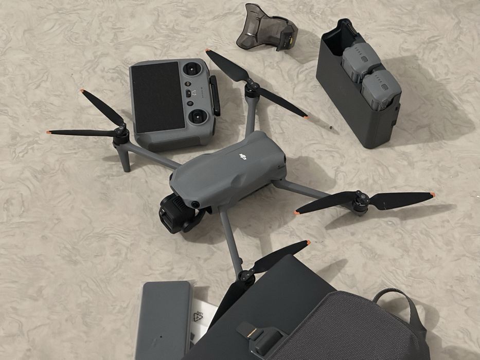 Дрон dji air3s комбо