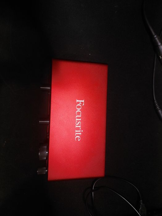 Продам карту  и наушники