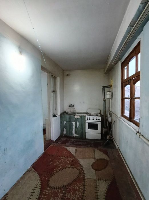 Фрунзенский массив 3-хона 4-хона килинган