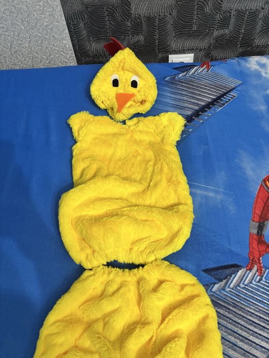 Продам костюмы для малышей