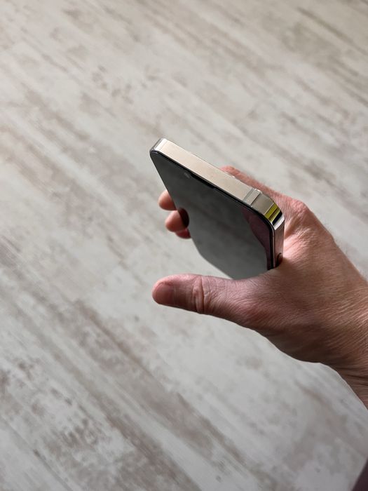 Iphone 13 pro 128gb бял с кутия