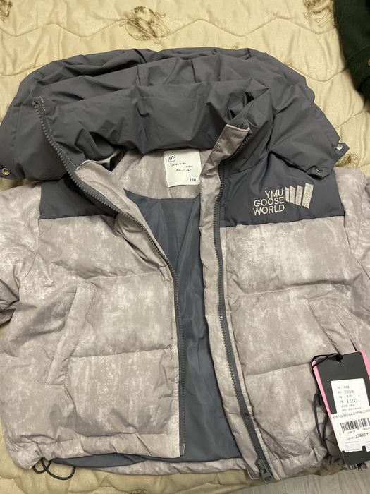 Продаю детскую куртку для девочки весна