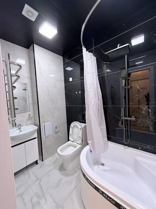 Продается 3 ком. Квартира площадью 74 кв.м. По ул. Гагарина