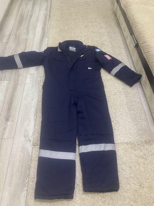 Продам зимний огнеупорный комбинезон