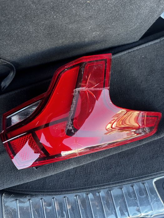 Фаты на сантафе 2023 года  заднее левая сторона