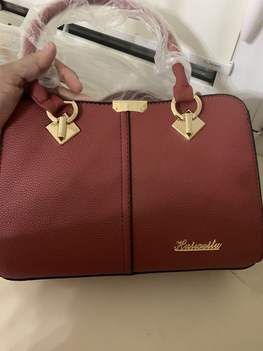 Сумка красный новый