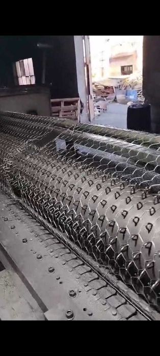 Masina cu CNC de fabricat plasa rabitz