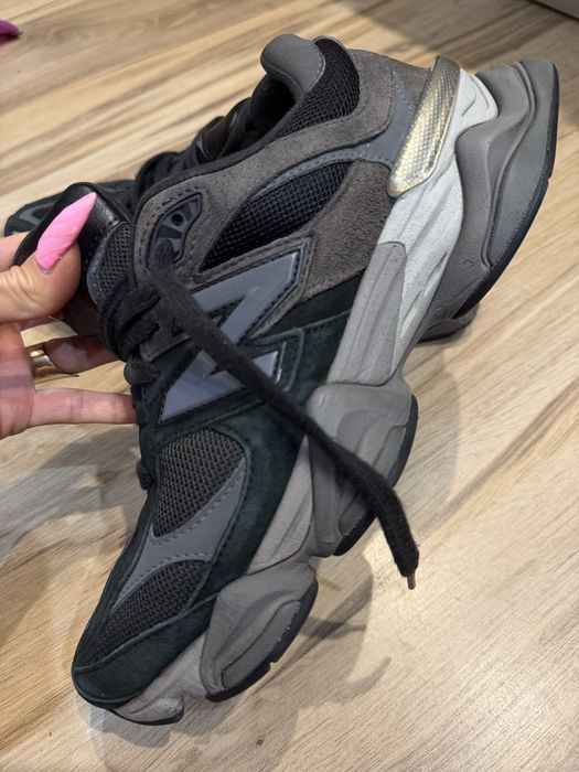 Оригинални маратонки NEW BALANCE 9060! 44 н