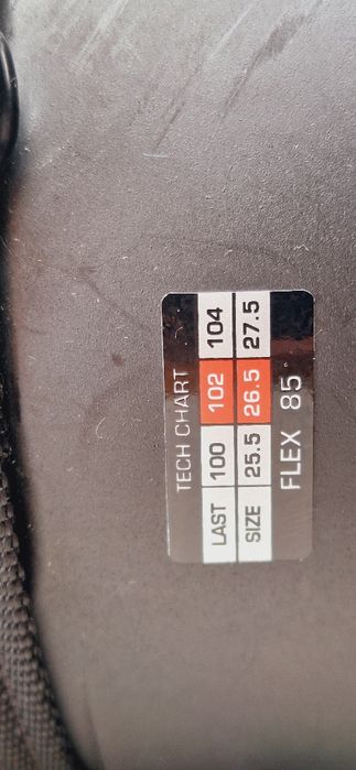 Clăpari Head Next Edge 85, un an vechime, pretul nu este negociabil