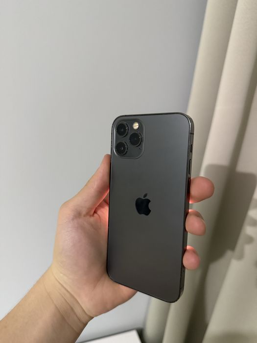 Айфон 12 ПРО ИДЕАЛ