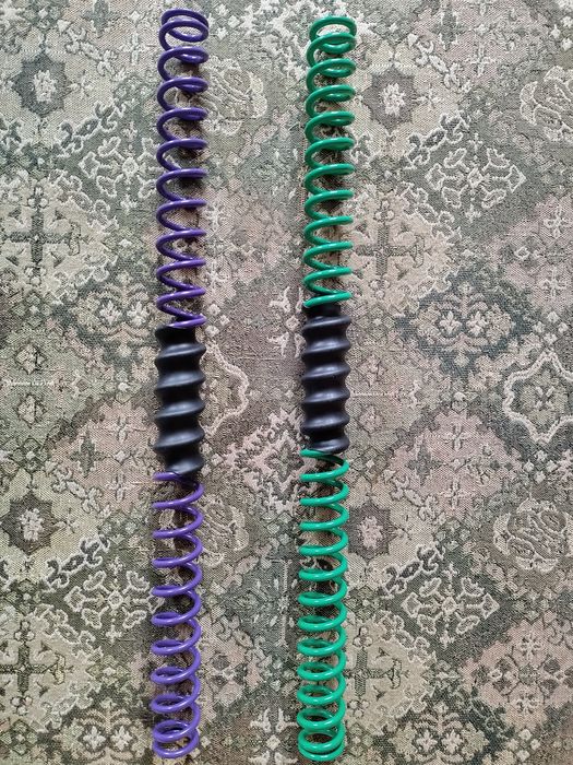 Нови пружини за велосипедна вилка FOX 40