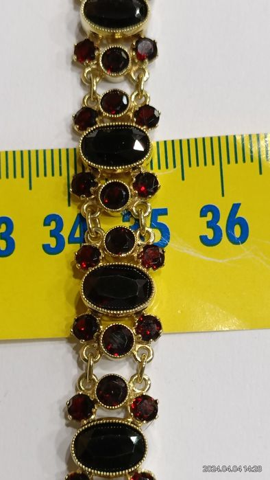 Vind brățară din aur 14kt cu granate Bohemia