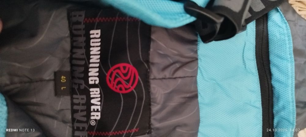 Продам зимнюю куртку