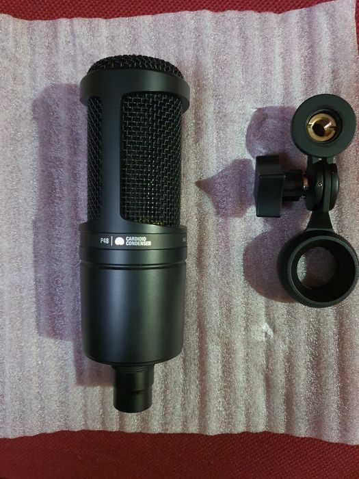 Microfon Audio-Tehnica AT 2020  Basic Bundle