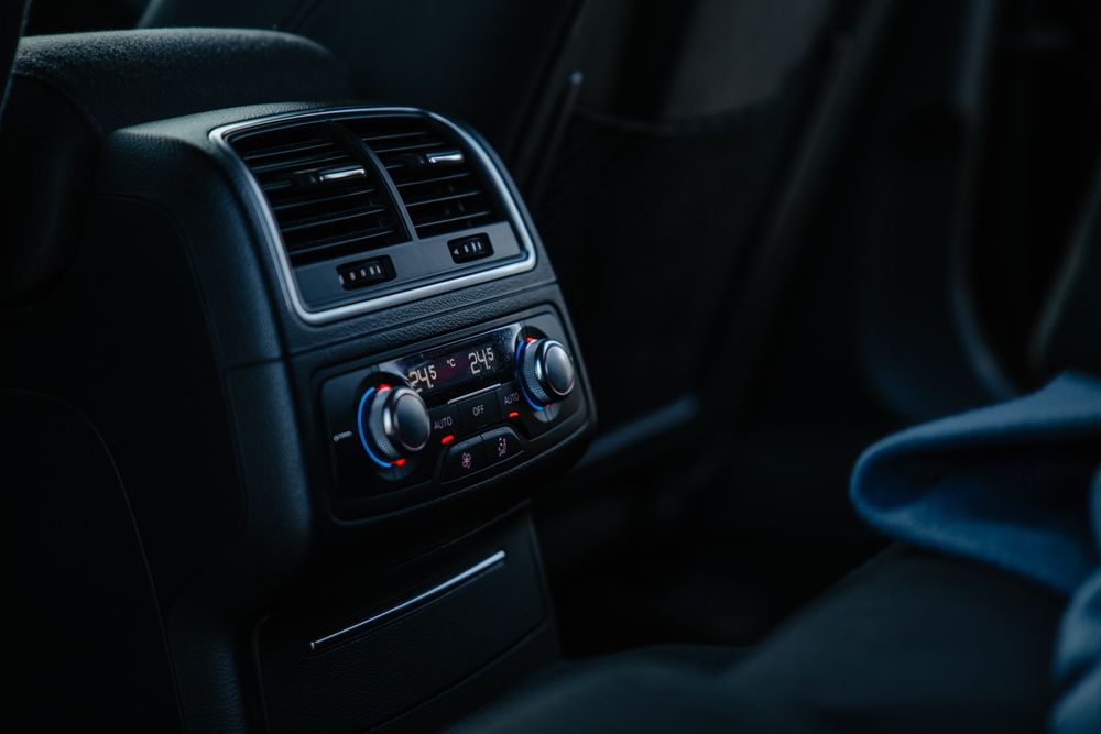 Audi A6 C7 2.0 177cp (schimb cu suv, plus diferența)