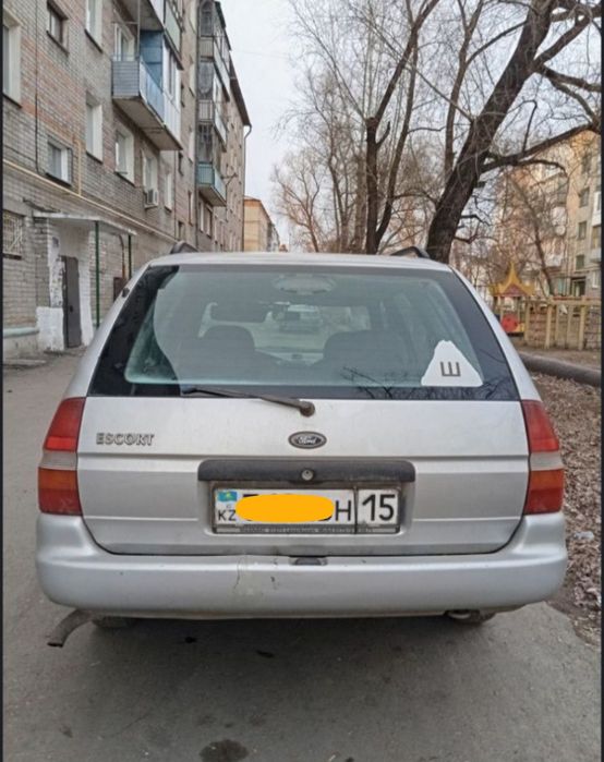 Продам Форд Эскорт