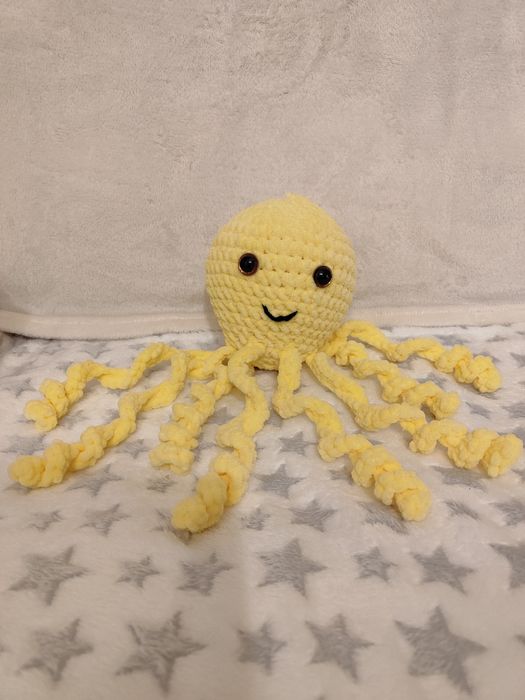 Ръчно плетени играчки