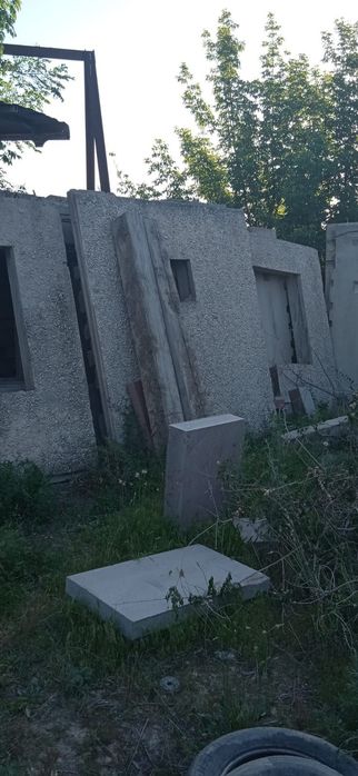 Плиты бетонные керамзитные