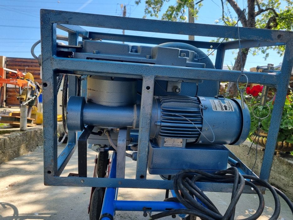 Scripete electric cu tracțiune continuă (infinită) TiraK T550 P