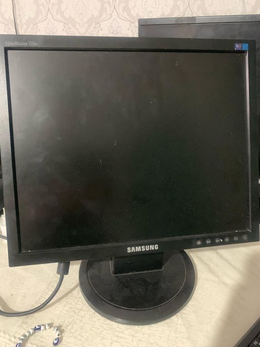 Продается рабочий компьютер