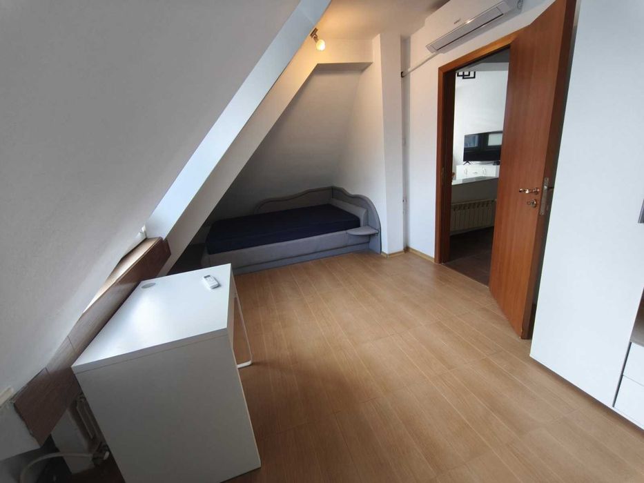 Дава се под наем Тристаен апартамент в София, Център - 70 кв.м за 797.64 € - Снимка #7