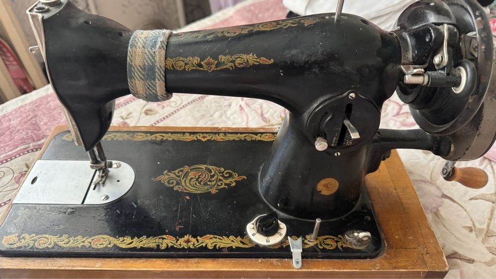 Машинка швейная ссср