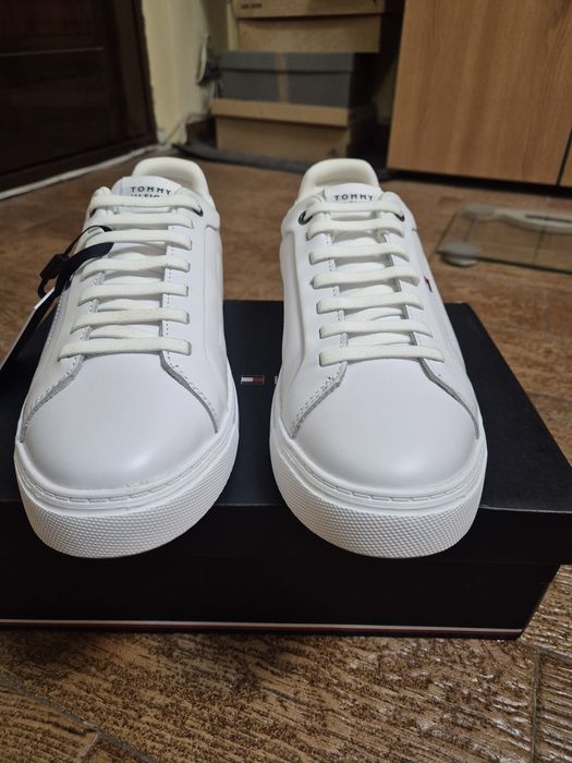 Tommy Hilfiger mărimea 40