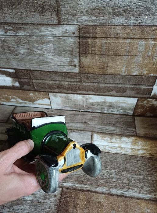 Ретро керамична кола