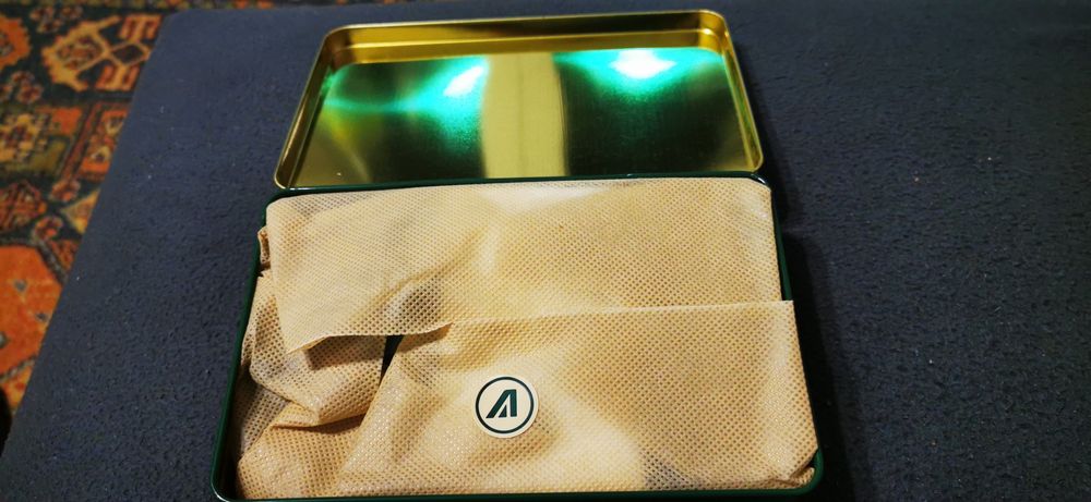 Alitalia Magnifica Class - Cutie din tablă de colecție  Douglas4