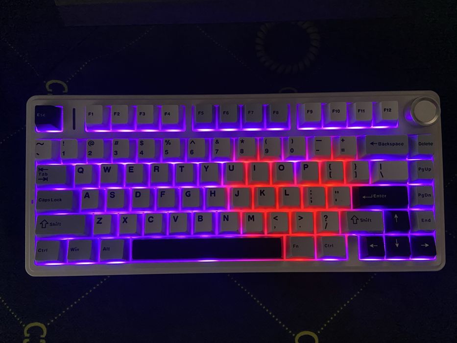 продам AULA F75