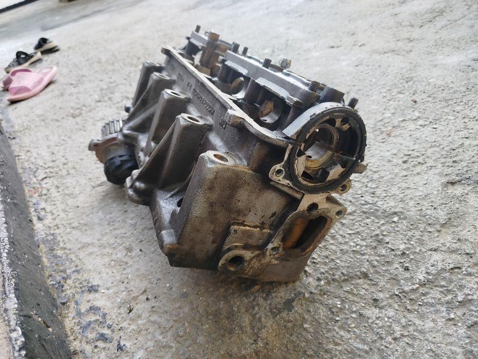 Головка ваз 21099 ,