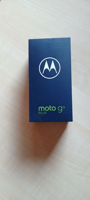 Продавам Motorola Moto G9 Plus – Пълен комплект