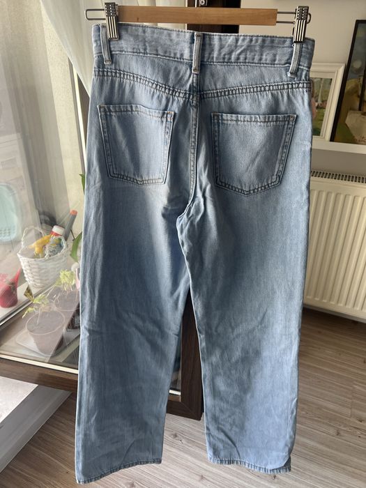 Blugi Bershka marime 34