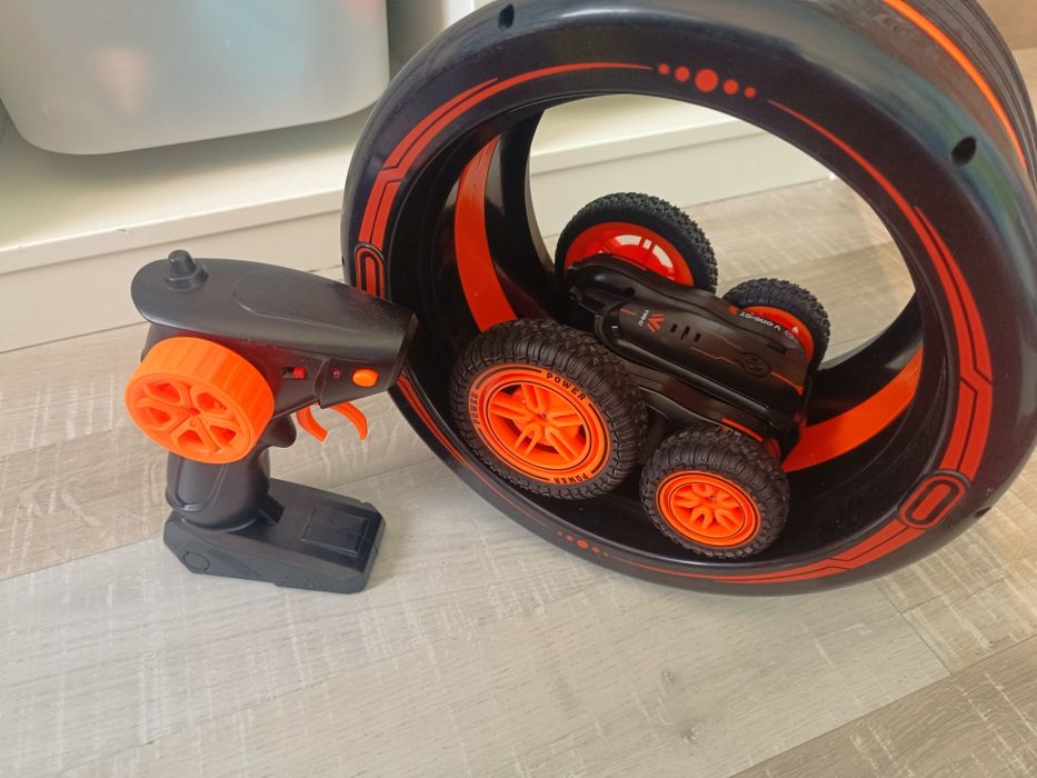 Каскадна количка с дистанционно