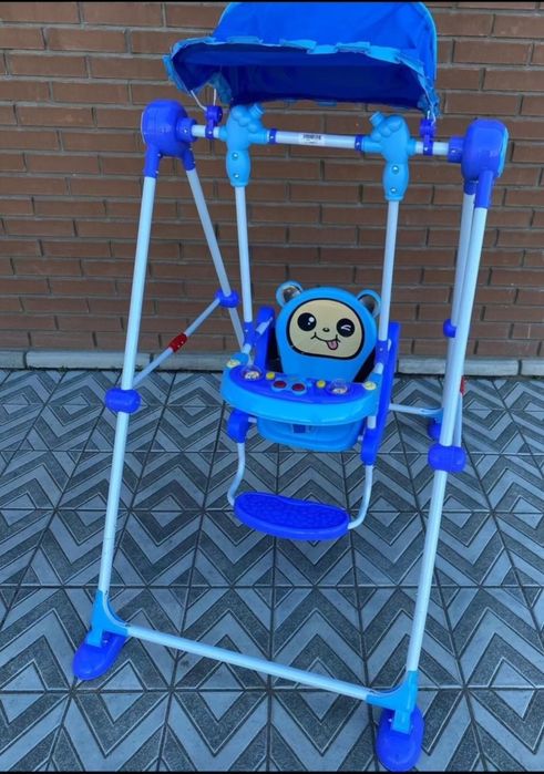 Качели в хорошем состоянии