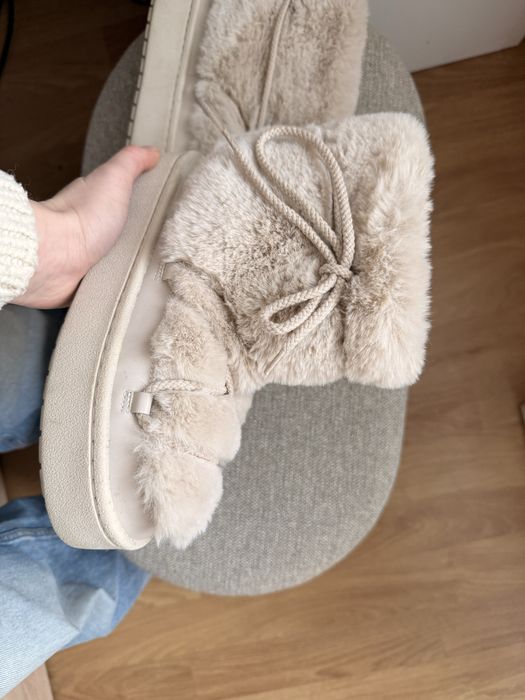 Пухкави боти с топла подплата