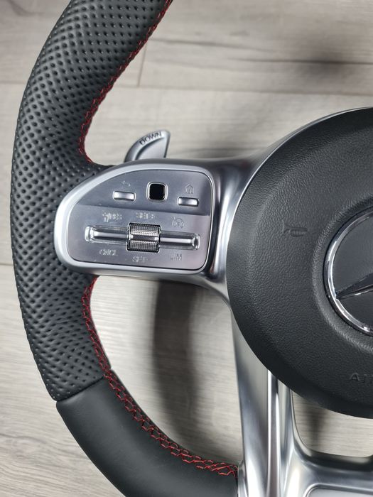 Volan-Mercedes-AMG-Retrofit-A-C-E-G-V-CLS-GLC-GLE-GLS-CLA-GLK-SLC-Nou