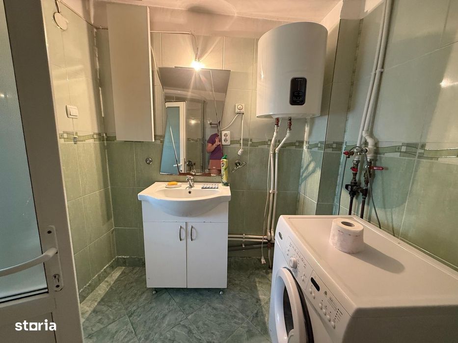 Casă de vânzare cu teren 3750 mp
