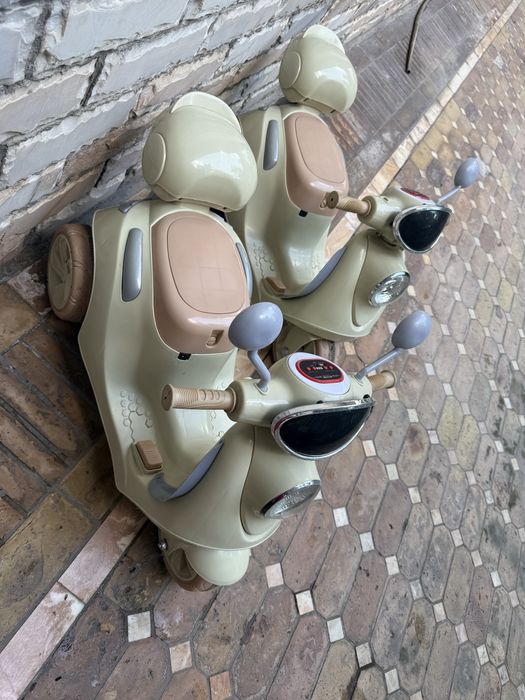 Электромопед в отличном состоянии